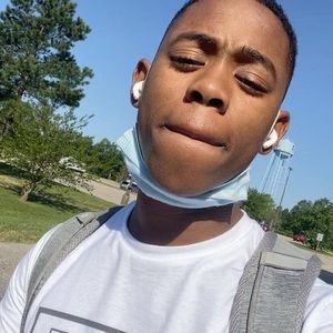 Meet your Posher, Xavier
